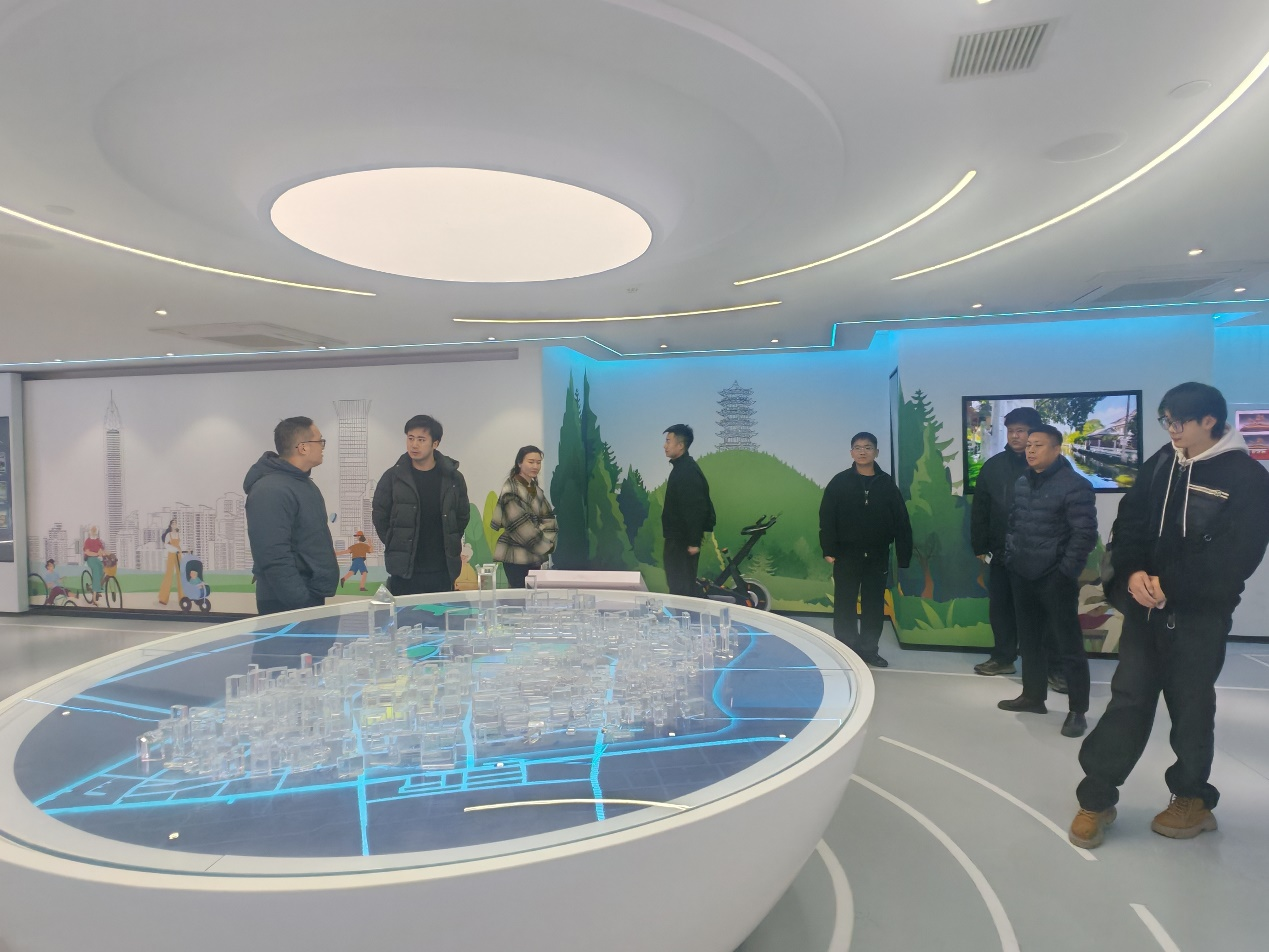 公司新闻 | 共探社区服务新路径：温州市工业资产营运管理公司赴社区综合体参观交流